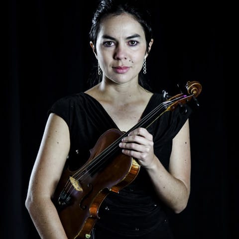 Davalos-Marisa-Violin.jpg